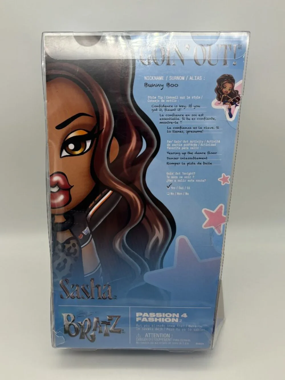 Bratz Goin’ Out! SASHA Fashion Doll with Accessories NEW